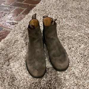 Blundstone classic Chelsea boots